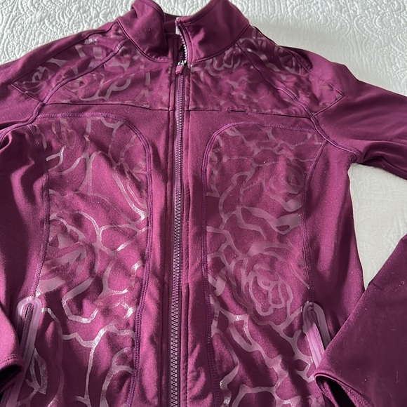 Fabletics Athletic Jacket - Picture 2 of 4